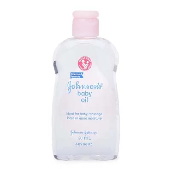 Dầu massage và dưỡng ẩm Johnson Baby oil (50ml)