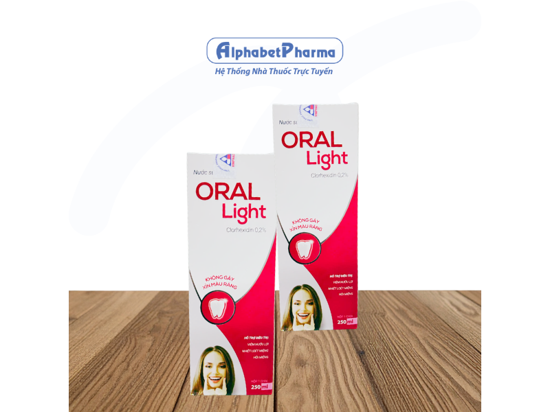 Nước súc miệng ngăn ngừa viêm nướu Oral Light (250ml)