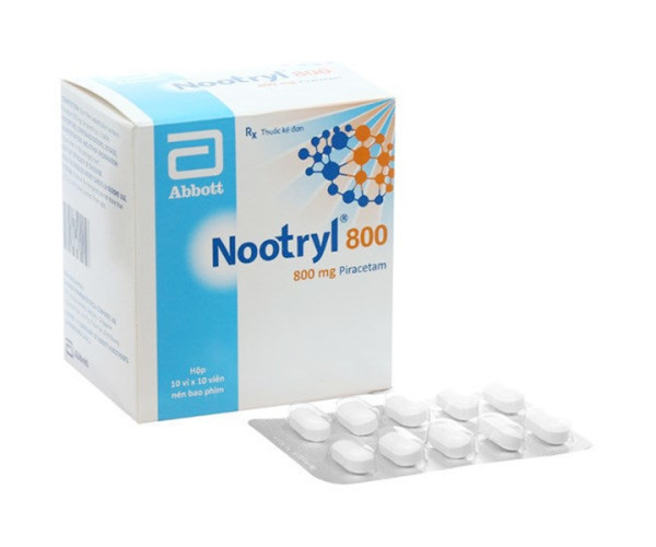 Thuốc điều trị suy giảm trí nhớ Nootryl 800mg (10 vỉ x 10 viên/hộp)
