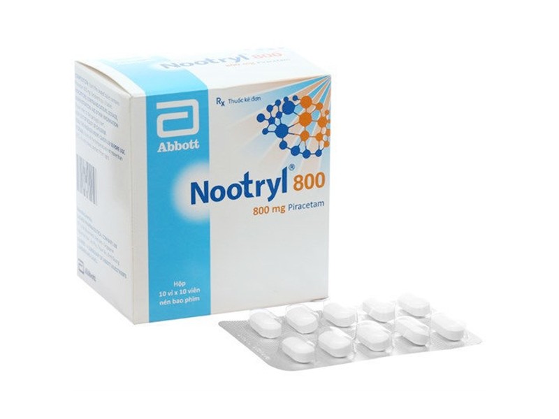 Thuốc điều trị suy giảm trí nhớ Nootryl 800mg (10 vỉ x 10 viên/hộp)